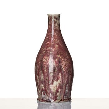 Aune Siimes, a porcelain vase, Arabia, Finland 1940s.