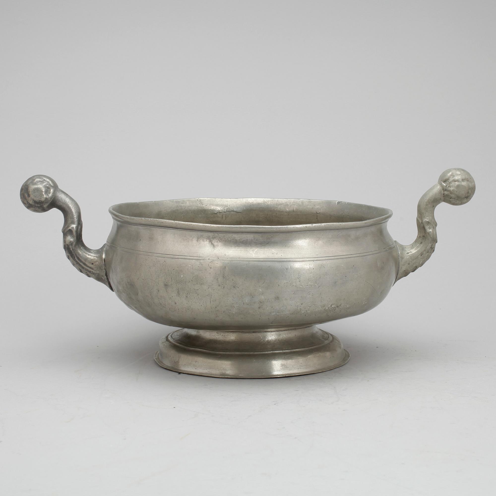 KALLSKÅLSKÅL, tenn, Lars Claesson Fries, Strängnäs, verksam 1760-90.