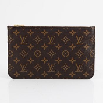 Louis Vuitton, a 'Pochette Never Full', 2015.