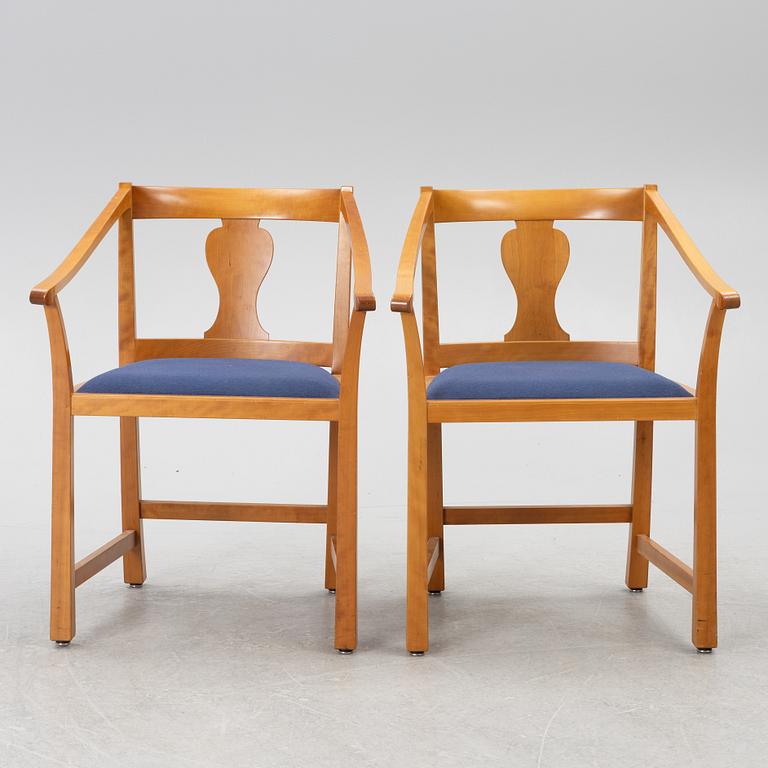 Carl Malmsten, A pair of "The City Hall Chair" armchairs.