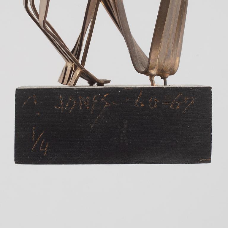 Arne Jones, "Grafisk byggnad".