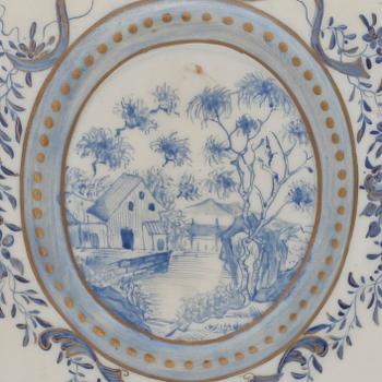 A pair of 'Marieberg shaped' jars with covers, Qing dynasty, Jiaqing (1796-1820).