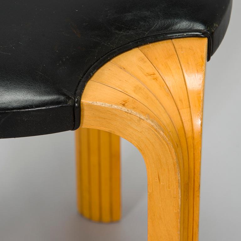 Alvar Aalto, pallar, 3 st, modell X600, Artek 1960-tal.