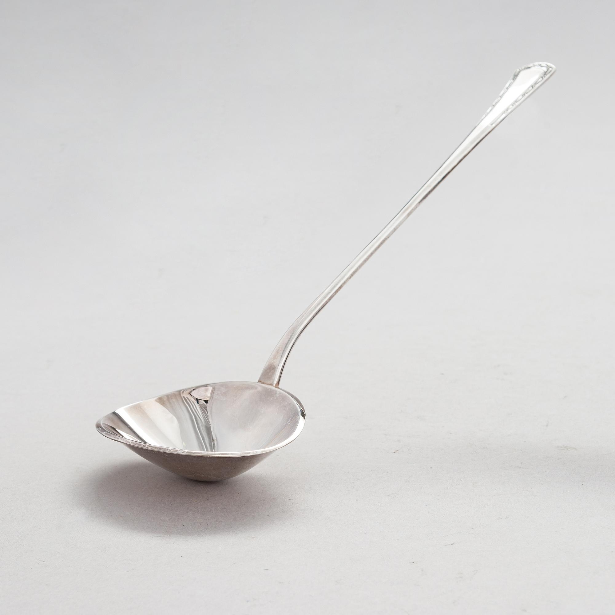 Tillander, silver ladle, 'Käpy' (Cone), Helsinki 1974. Designed by Vilho Ellenberg in the 1920s.