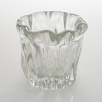 Tapio Wirkkala, maljakko, "Kalvolan kanto", signeerattu Tapio Wirkkala 80/1985.