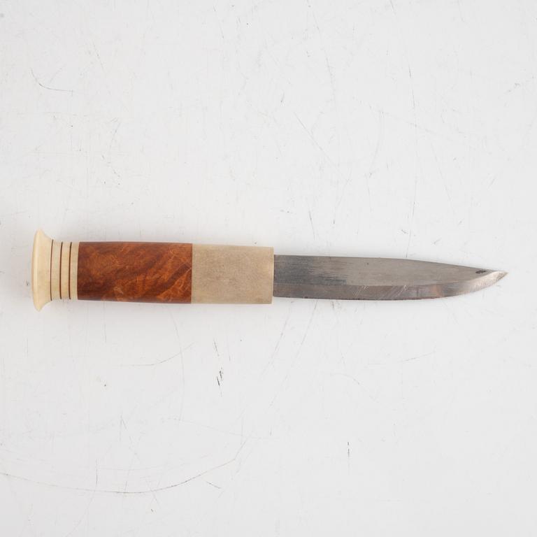 Per Sunna, a knife, signed, Ärosjokk.