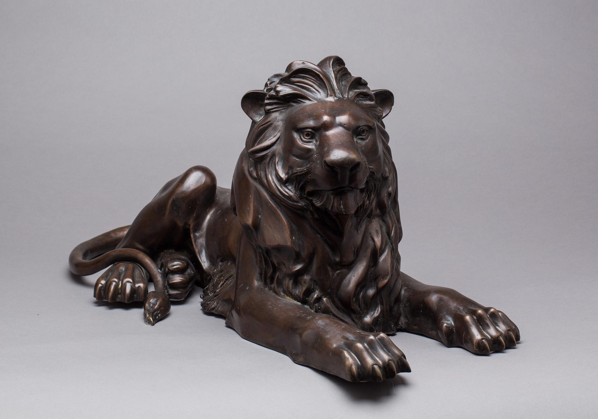 SKULPTUR/LEJON, 1900-talets slut. Orientalisk.