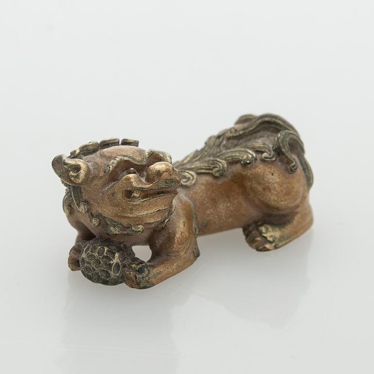 Skulpturer, 3 st, Kina, sen Qingdynasti.