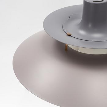 Poul Henningsen, taklampa, "PH5", Louis Poulsen, Danmark.
