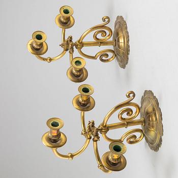 VÄGGLAMPETTER, ett par, mässing, 1900-tal.