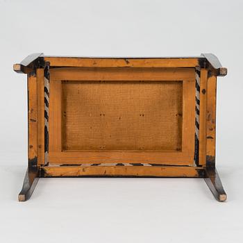 Taburett/pall, 1900-talets mitt.