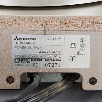 Vinylspelare, modell LT-5V, samt förstärkare och tuner, Mitsubishi, 1980-tal.