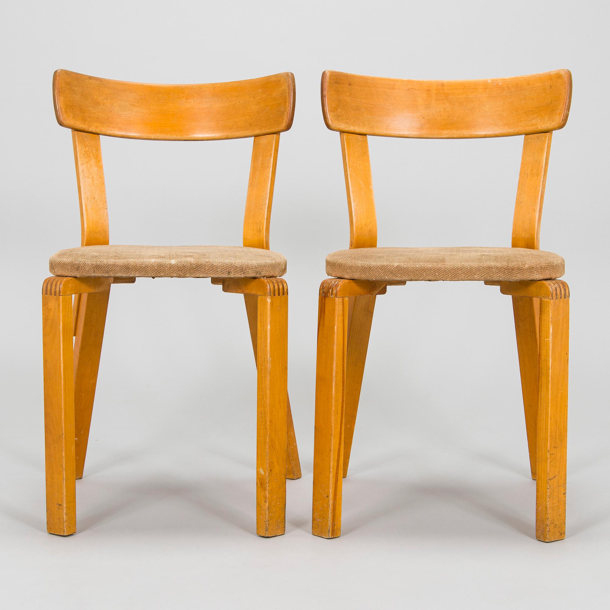 Alvar Aalto, A set of five 'model 69' chairs, for O.Y. Huonekalu- ja Rakennustyötehdas A.B. 1940s.