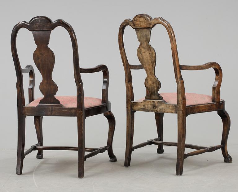 KARMSTOLAR, ett par, rokokostil, 1920/30-tal.