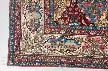 A carpet, figural semi-antique Kerman /Teheran, ca 319 x 210--215 cm.