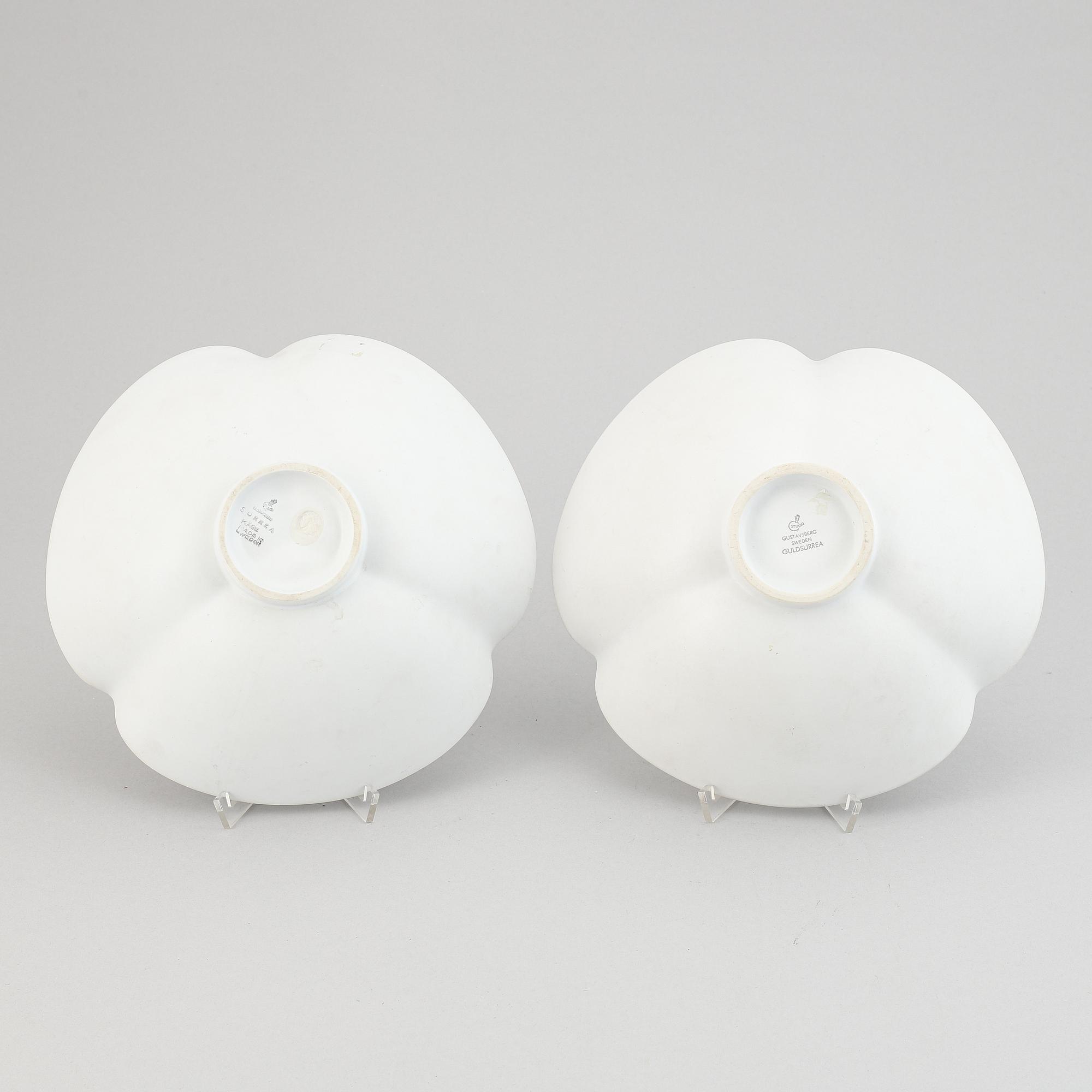 Wilhelm Kåge, two stonewate 'Guldsurrea' bowls, Gustavsberg Studio.