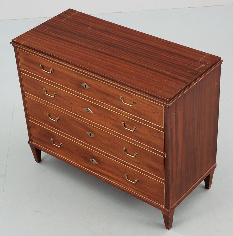 BYRÅ, sengustaviansk, 1800-talets början.