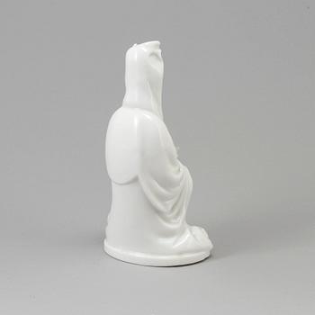 A Chinese blanc de chine porcelain figurine of a Guanyin, 20th century.