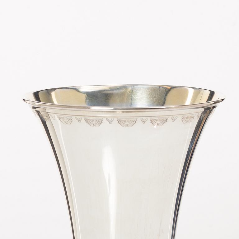 Bägare, silver, GAB, Stockholm, 1945.