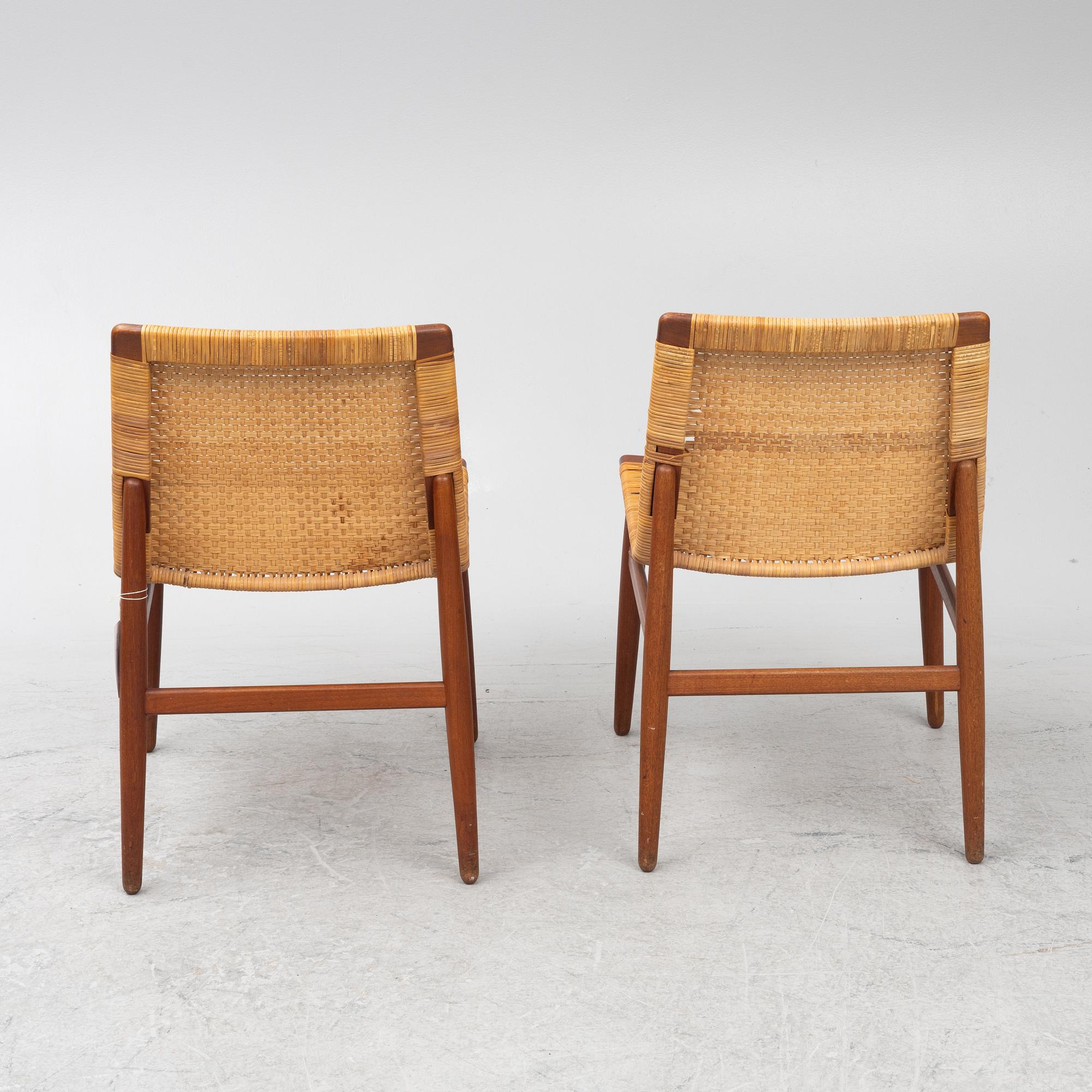 Jørgen Høj, 8 chairs, Thorald Madsen  Snedkeri, Denmark 1950s.
