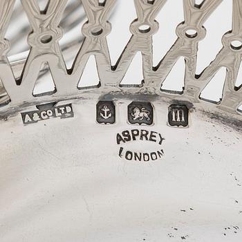 Serveringskålar med gallerkant, ett par, sterlingsilver, Birmingham, England 1911.