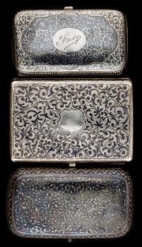 CIGARETTETUI, 3 st, silver, Moskva 1887-1917.