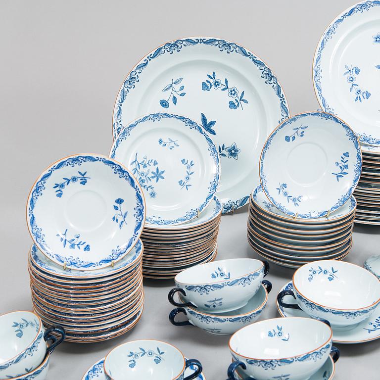 A 174-piece porcelain dinnerware 'Ostindia' for Rörstrand.