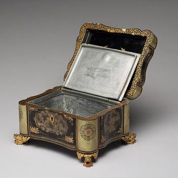 TESKRIN, lack med tenninsats. Qingdynastin, Kanton, 1800-tal.