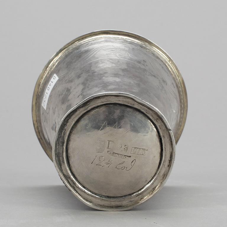 BÄGARE, silver, Petter Lindbom, Kalmar, 1762. Vikt ca 151g.