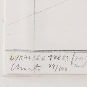 Christo & Jeanne-Claude, "Wrapped Trees, Project for the Avenue des Champs-Elysées, Paris" ur "Five Urban Projects".