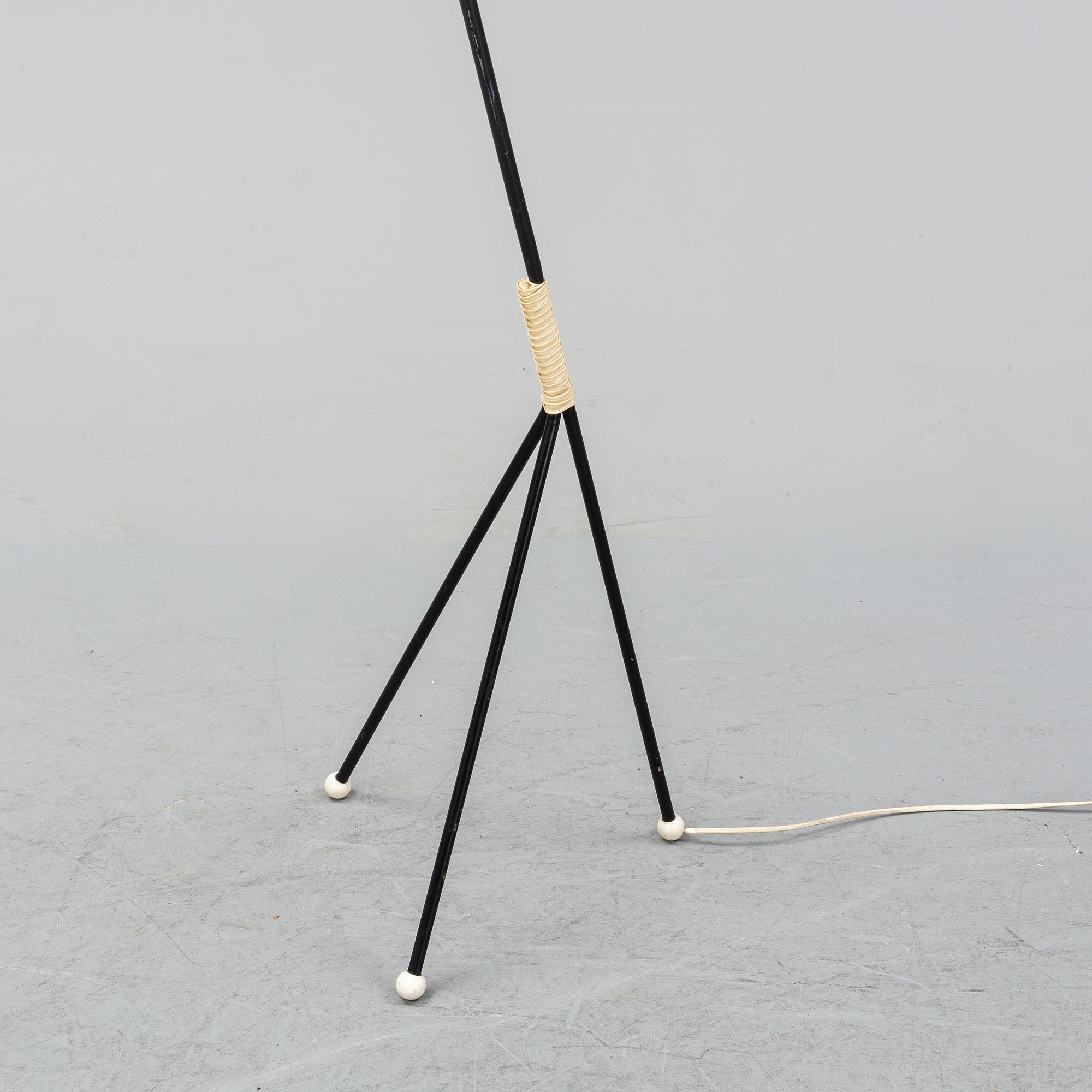 A 1950's-60's floor lamp.