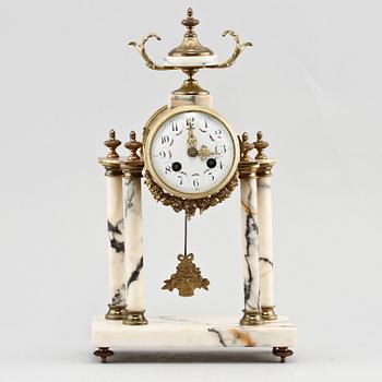 BORDSUR, gustaviansk stil, omkring 1900-talets mitt.