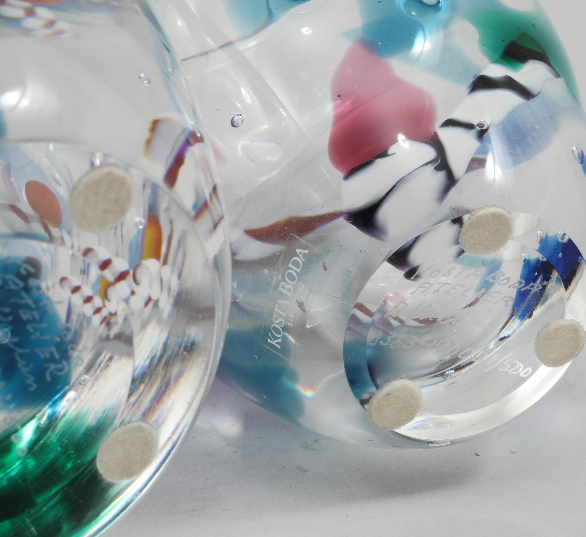 VASER, 2 st, glas, Bertil Vallien, Kosta Boda Atelier, sent 1900-tal.