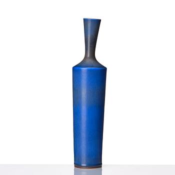 Berndt Friberg, a stoneware vase, Gustavsberg studio, Sweden 1966.