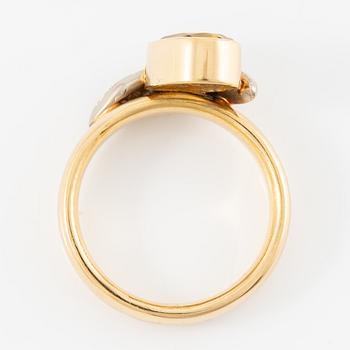 Jan-Christer Lundqvist, ring, 18K gold with yellow zoisite and green stones, Skövde 1999.