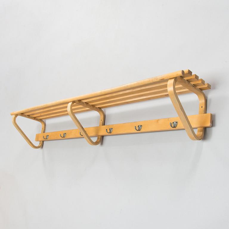 Alvar Aalto, klädhängare O.Y. Huonekalu-ja Rakennustyötehdas A.B. 1900-talets mitt.