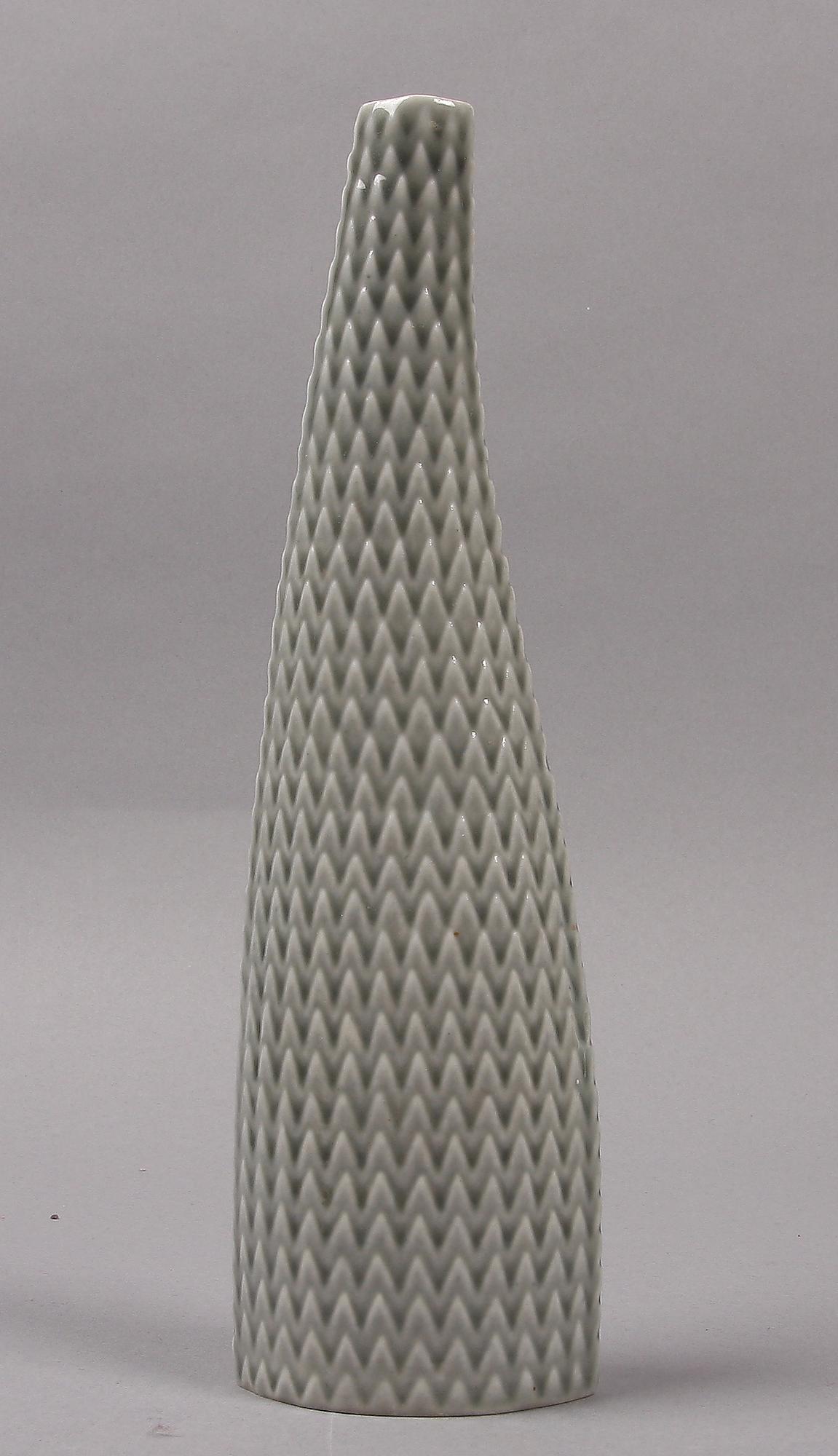 PARTI KERAMIK, 5 delar. Bl.a Lisa Larson Gustavsberg.