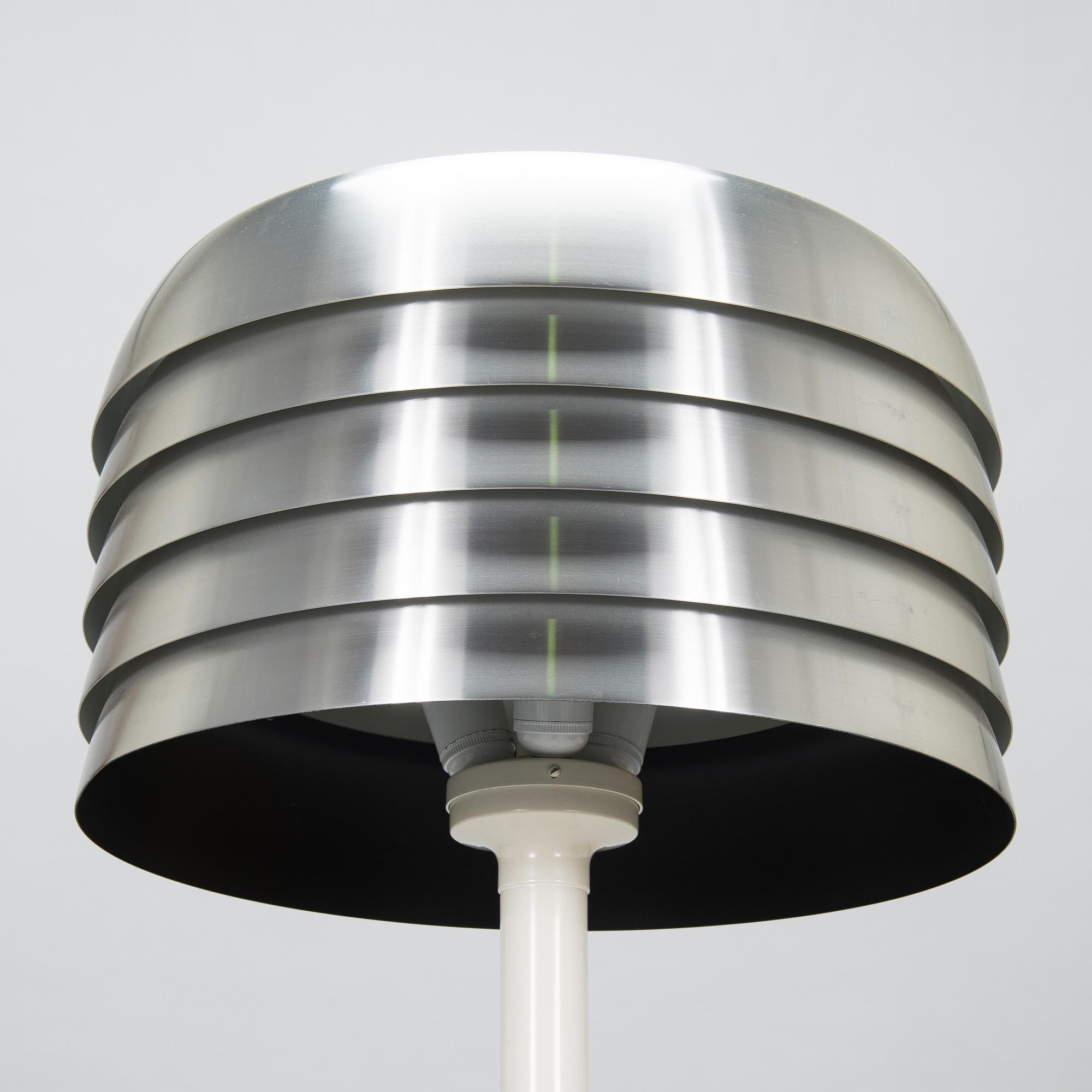 Hans-Agne Jakobsson, golvlampa, modell G149 för Markaryd.