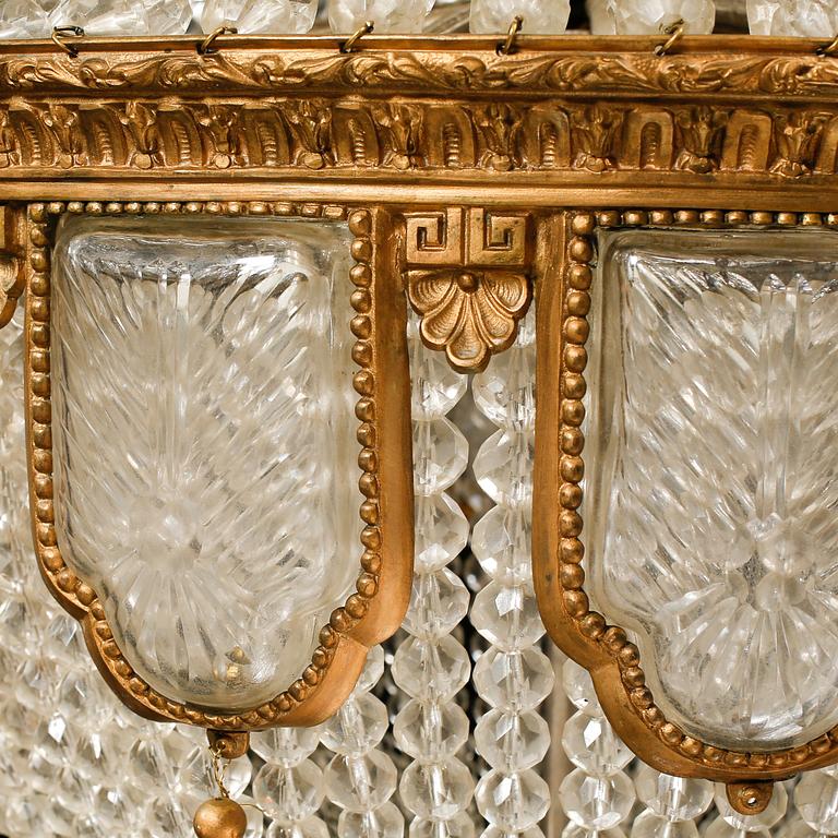 LJUSKRONA, 1900-talets början, höjd ca 135 cm.