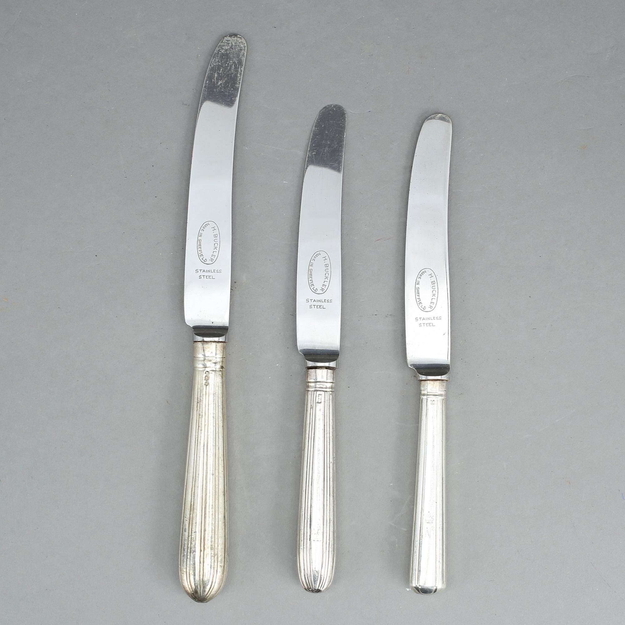 MAT- SAMT FÖRRÄTTSKNIVAR, 12+9+3, silver, England, mest 1800-tal. Tot ca 1600 gram.