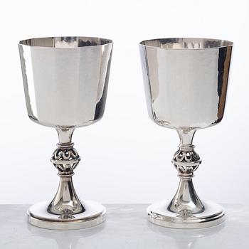 Eric Löfman, A set of twelve silver liqueur glasses, KG Markströms, Uppsala 1978.