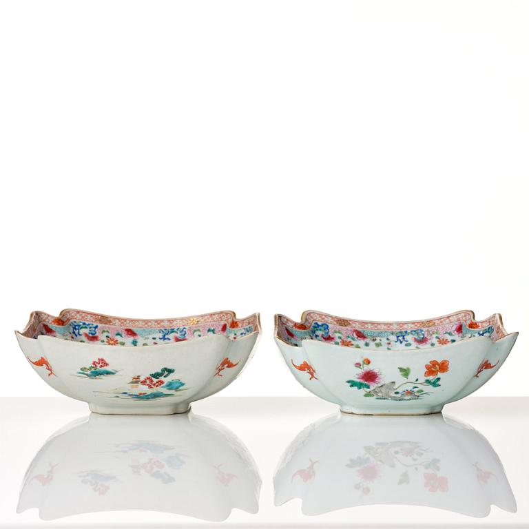 A pair of pillow shaped famille rose bowls, Qing dynasty, mid 18th Century.