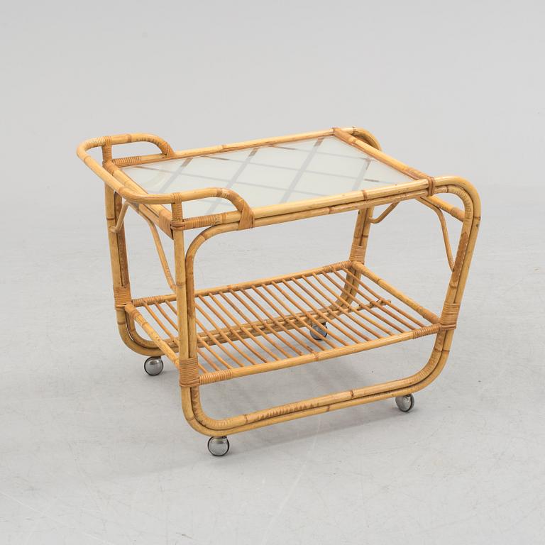 A bamboo and rattan tea trolley from Korgmöbelhantverk E.W. Ottosson, Stockholm, 1940's.