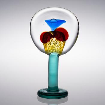 OIVA TOIKKA, A GLASS SCULPTURE. Lollipop. Signed Oiva Toikka, Nuutajärvi 2004, 10/200.