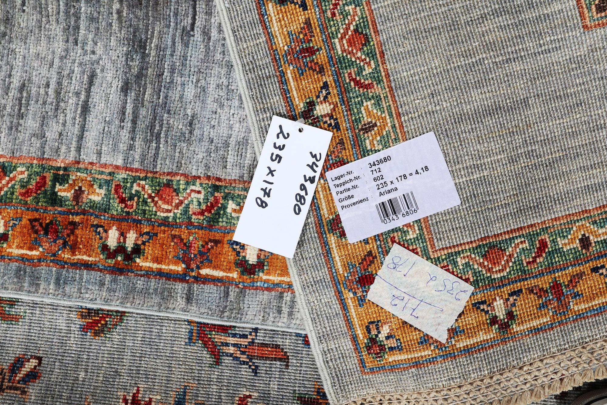 Matta, Ziegler Ariana, ca 235 x 178 cm.