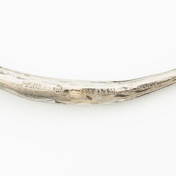 PA Lundahl-Terrs, a necklace, 18K white gold, Växjö 1972.