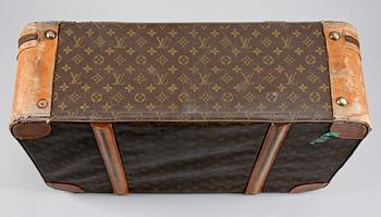 A 1970/80's suitcase by Louis Vuitton. - Bukowskis