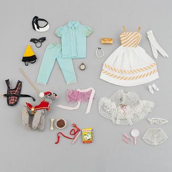 Kläduppsättningar, Barbie, 4 st, bl a "Barbie Dog and Duds 1613" & "Barbie Country Club Dance 1627", Mattel, 1960-tal.
