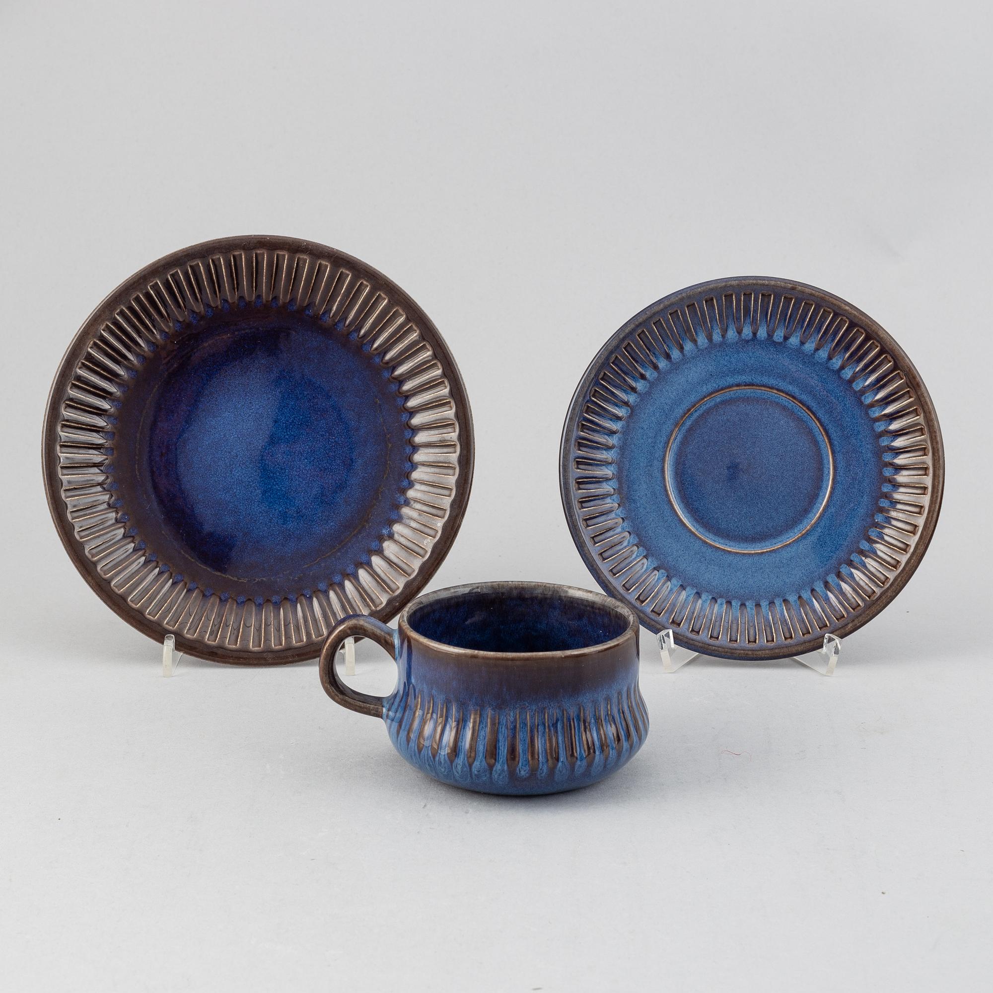 Berit Ternell, servisdelar, 67 st, porslin, "Kosmos", Gefle, 1960/1970-tal.
