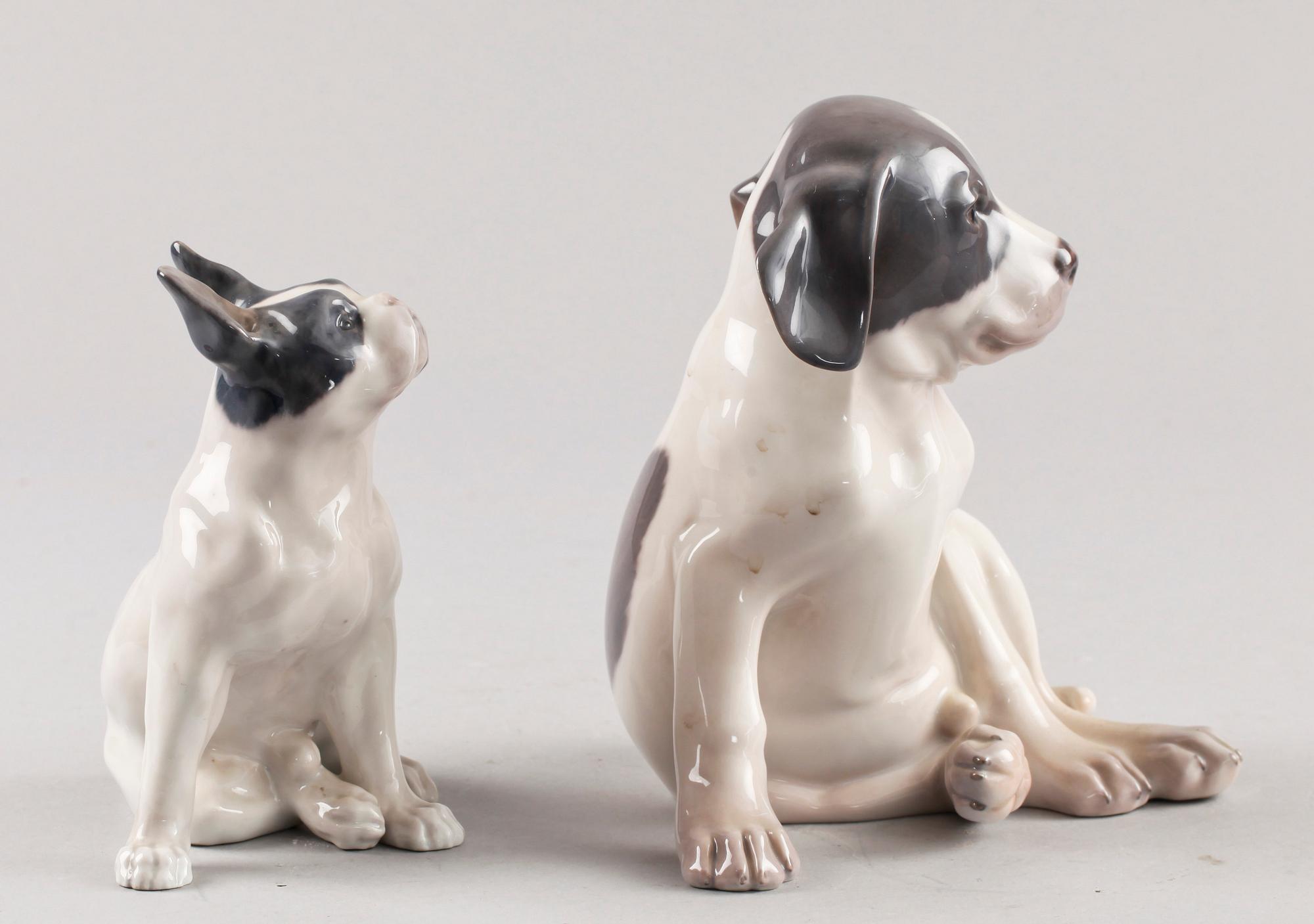 FIGURIN, 2 st Porslin, Royal Copenhagen.